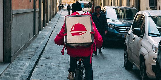 Bicycle courier